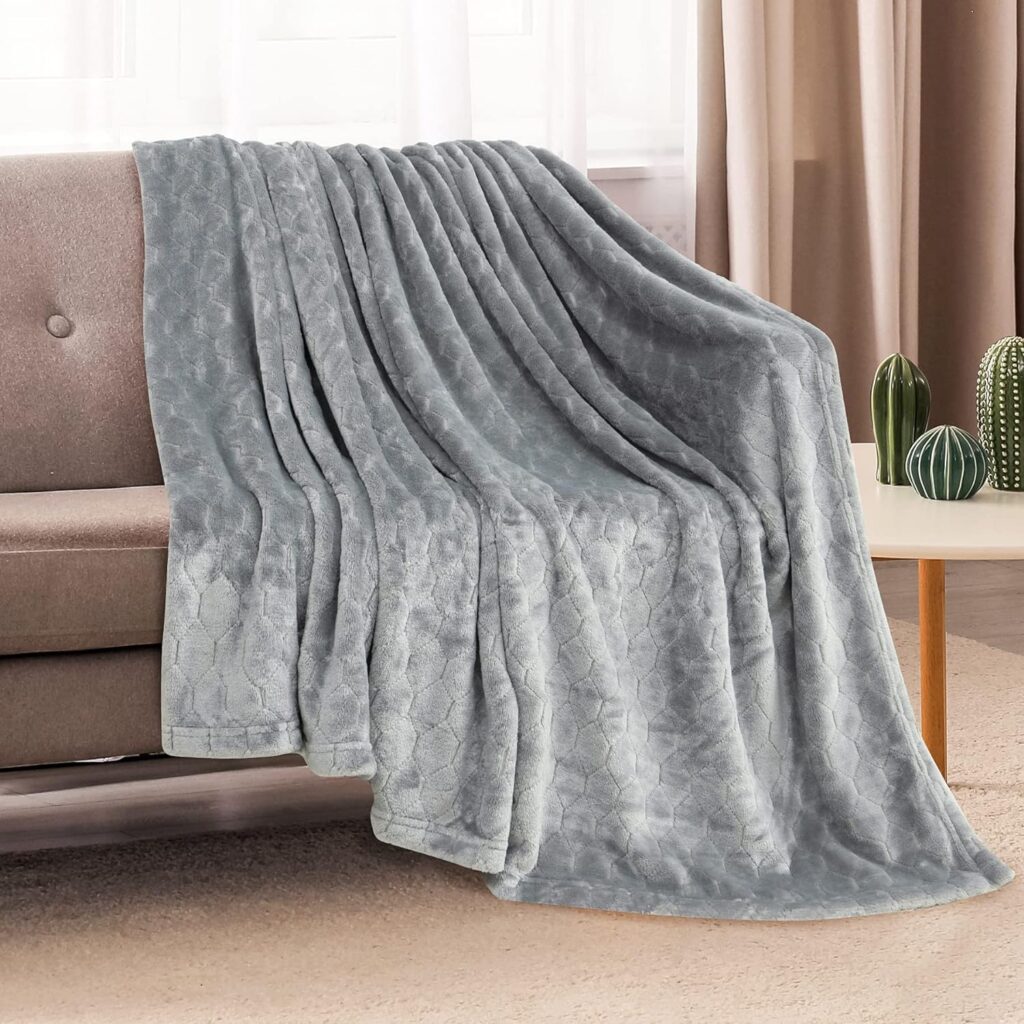 V1s Throw Blanket